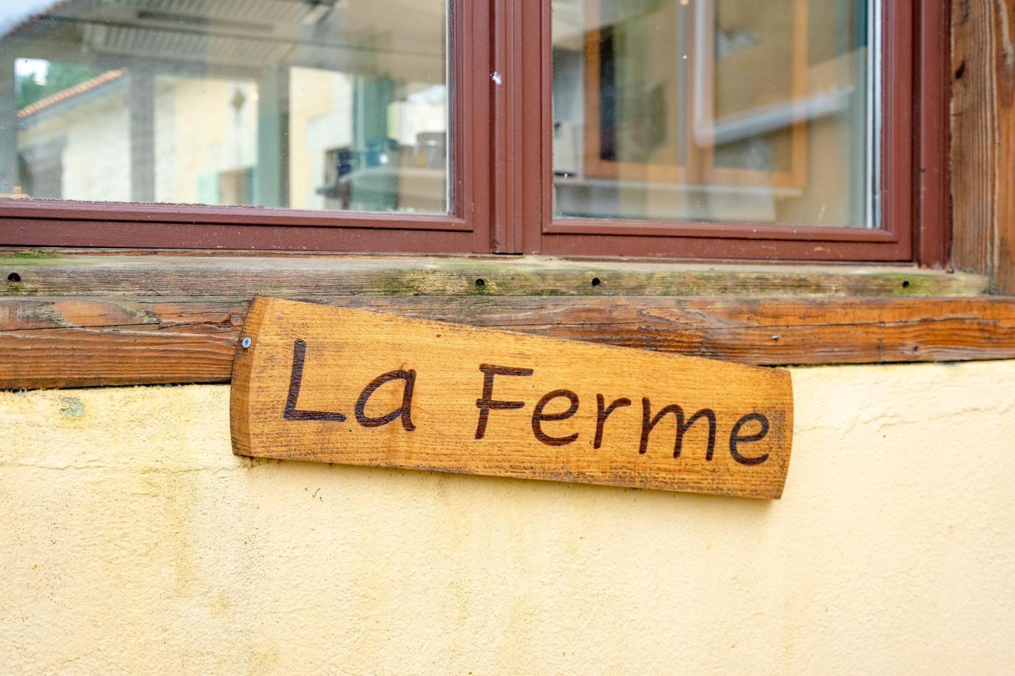 La Ferme - Gites De La Tournerie Gémozac Екстериор снимка